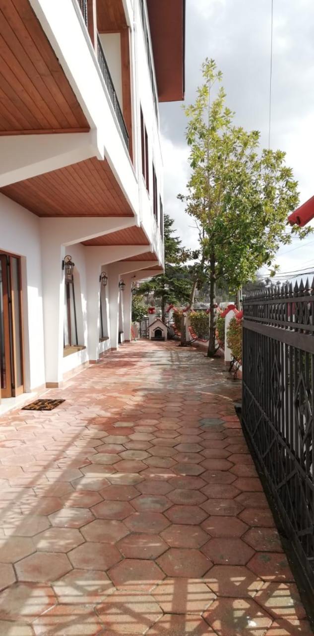 Vila Dani Near Castle And Old Bazar Krujë エクステリア 写真