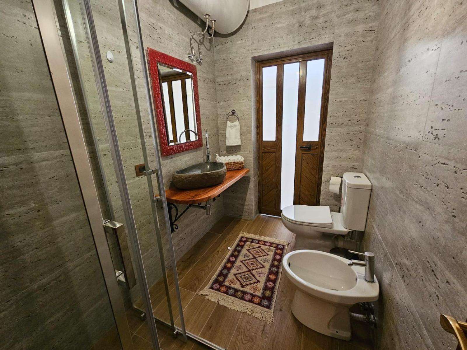 Vila Dani Near Castle And Old Bazar Krujë エクステリア 写真